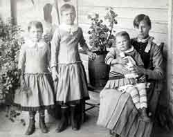 Beeson Collection: BeesonGirls1890